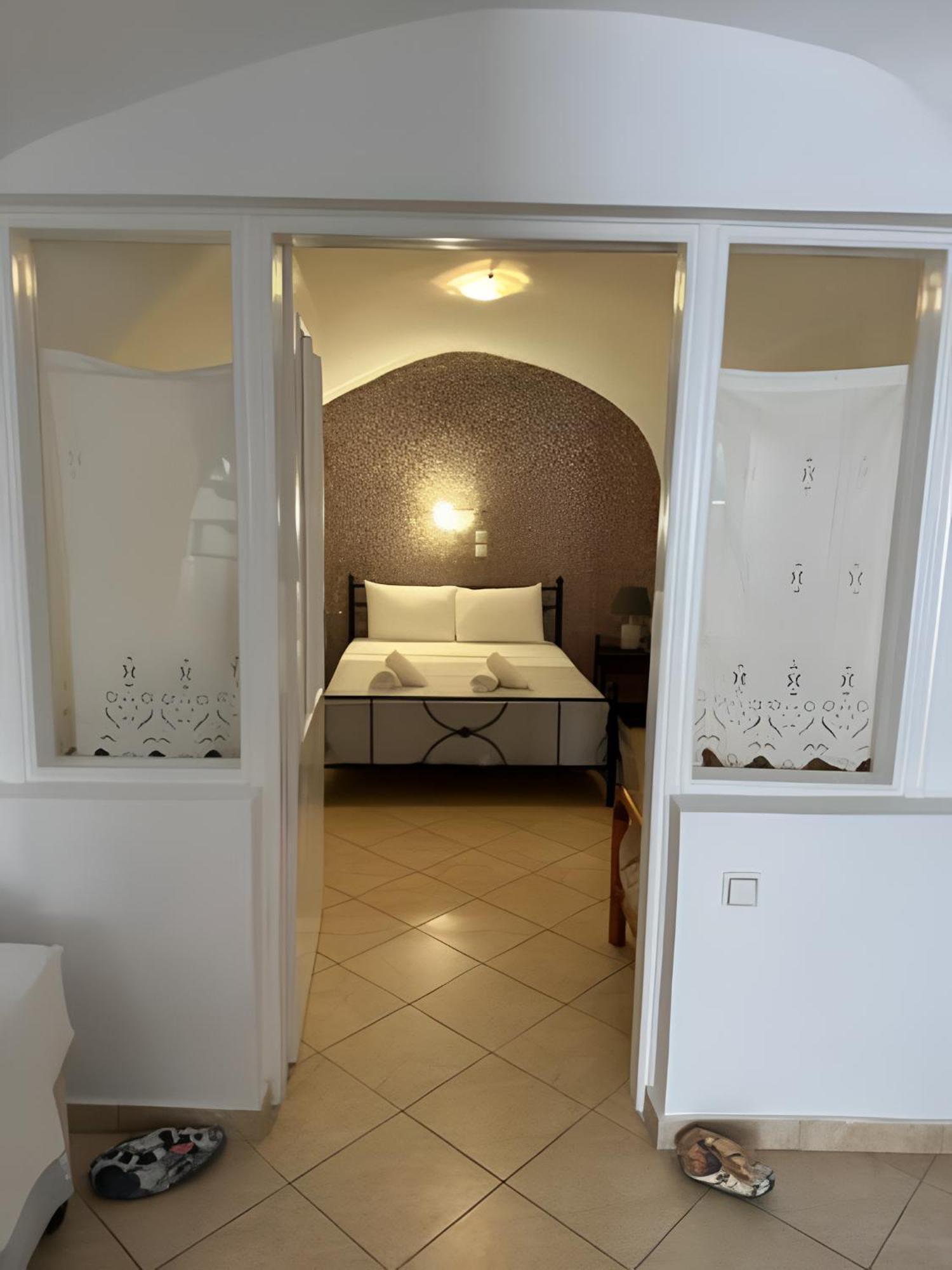 Vinas Place City Center Fira (Santorini) Exterior foto