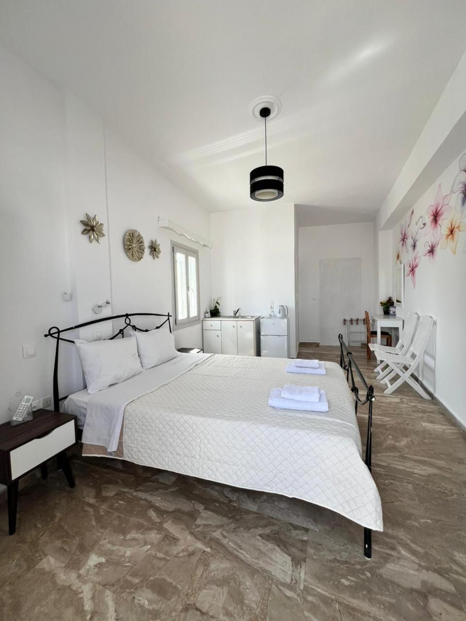 Vinas Place City Center Fira (Santorini) Exterior foto